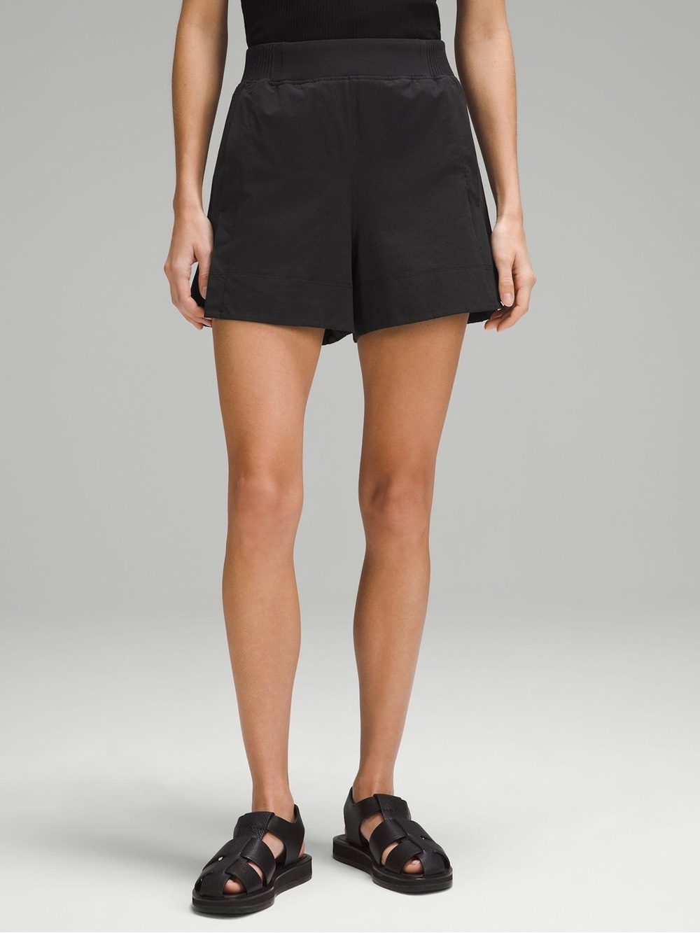lululemon Stretch Woven
Relaxed-Fit HR Short 4"